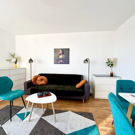 Enjoy Eiffel Sparkle From Your Balcony * Asnières